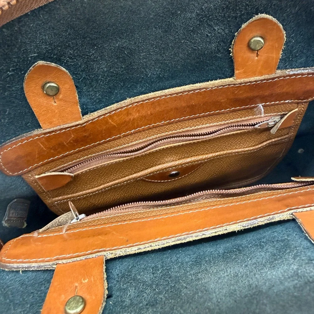 Vintage Dooney & Bourke Norfolk Case  